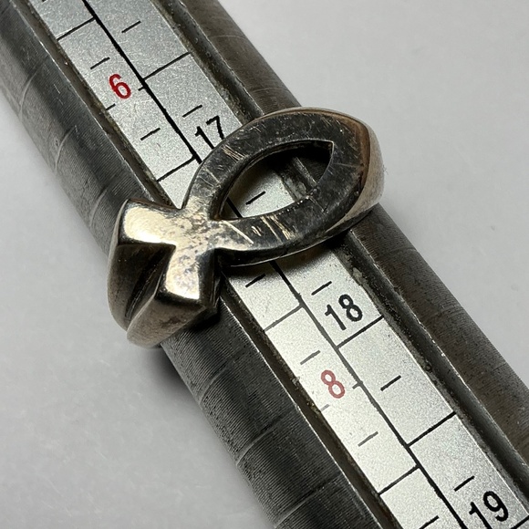 Jewelry - Sterling Silver Fish Ring. Size 7